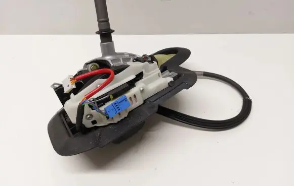 BMW X1 E84 Gear selector 7603624