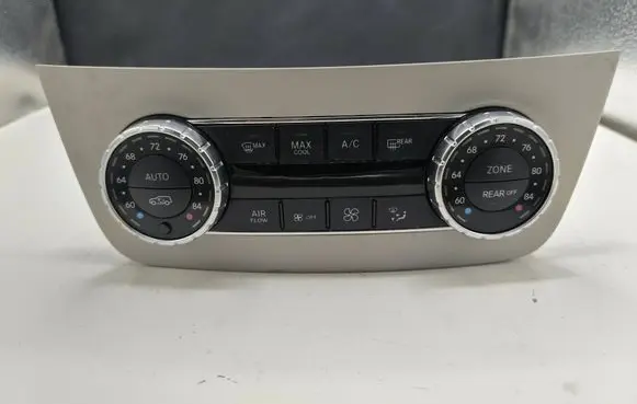 Mercedes-Benz GL X166 Climate control unit A1669000606 131124 000220133236405