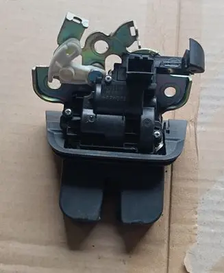 Audi Q7 4L Tailgate/trunk/boot lock/catch/latch 4F9827505A