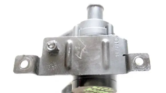 Volkswagen New Beetle Water pump