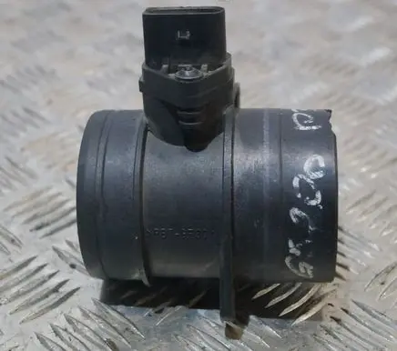Volkswagen Golf VI Mass air flow meter 074906461B 0281002461