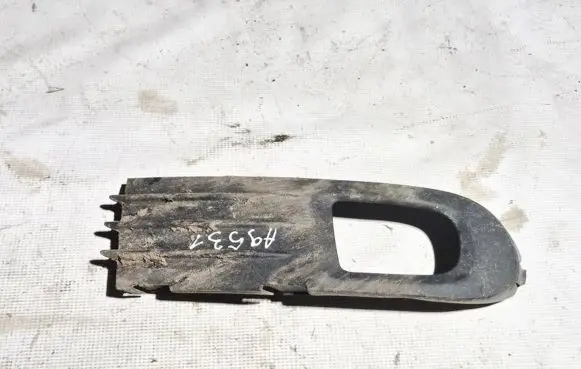 Volvo S40 Front bumper lower grill 30655885