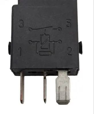 Mercedes-Benz C W203 Other relay 4RA00781300 0025421119