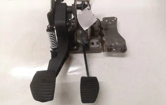 Citroen C4 I Pedal assembly 9653940880