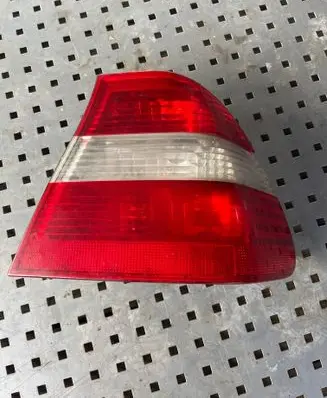 BMW 3 E90 E91 Rear/tail lights 6910532
