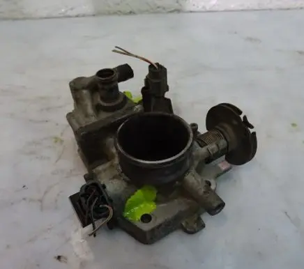 Mazda 323 F Throttle body valve Z544