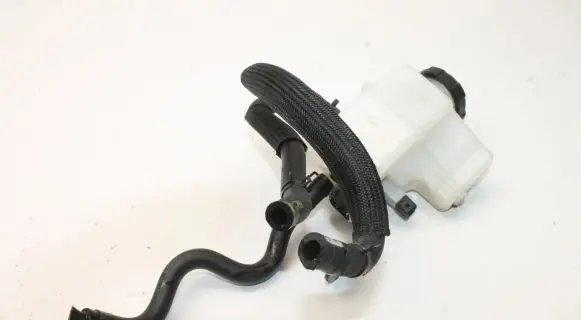 KIA Soul Brake fluid reservoir 
