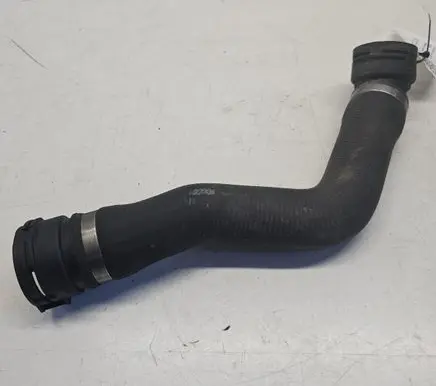 BMW 5 E60 E61 Engine coolant pipe/hose 7789742