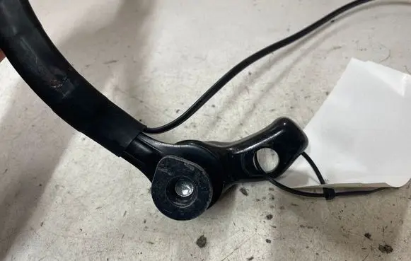 Skoda Superb B5 (3U) Front seatbelt buckle 3B1858471H