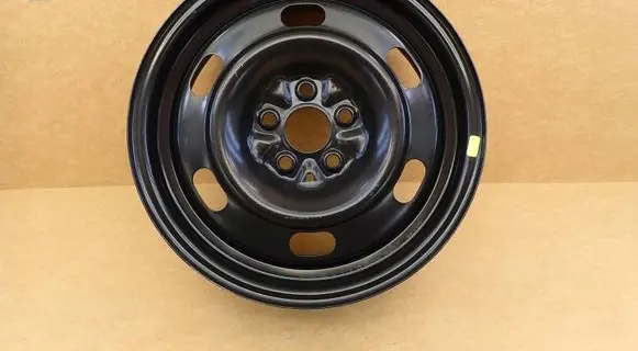 Chrysler PT Cruiser R15 steel rim 05272864AD 0233305130