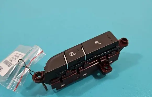 Hyundai i30 Seat control switch 3H32W1-1000 IMPRK1368851