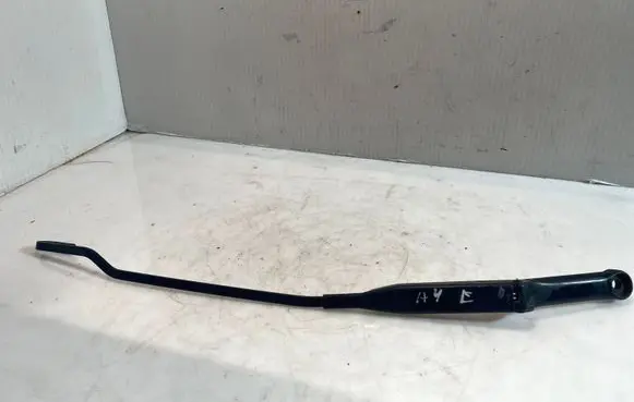 Audi A4 S4 B5 8D Front wiper blade arm 8D1955408A