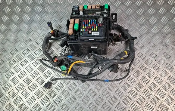 KIA Sportage Fuse box set 91955D9AH0
