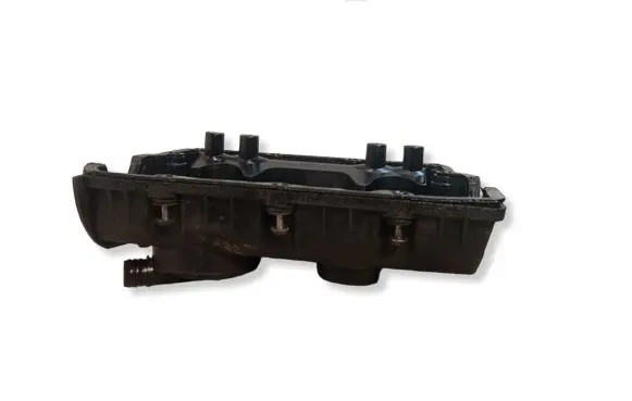 Volkswagen Polo IV 9N3 Rocker cam cover 045103475C