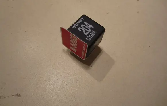 Audi A4 S4 B5 8D Other relay 431951253H