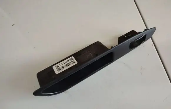 Subaru Forester SG Front door window switch trim