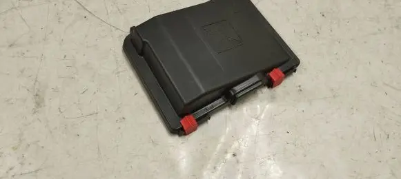 Fiat Tipo Fuse box cover 9678633380
