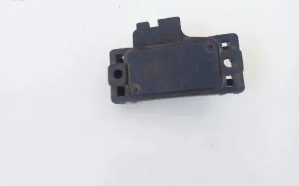 Renault Scenic I Air pressure sensor 4517406