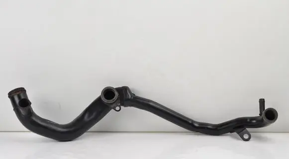 Audi A6 S6 C6 4F Engine coolant pipe/hose 059121071