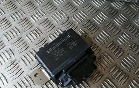 Hyundai i40 Hand brake control module 597903Z500 EP80010400