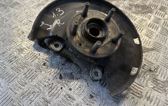Opel Astra J Front wheel hub