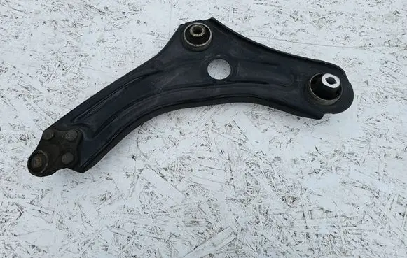 Renault Megane IV Front lower control arm/wishbone 545045297R