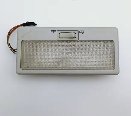 Volkswagen PASSAT B6 Rear seat light 357947105