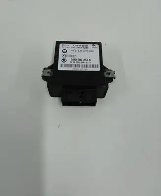 Skoda Octavia Mk2 (1Z) Light module LCM 5WK49676B 5M0907357C