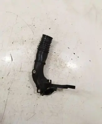 Ford Fiesta Intercooler hose/pipe av2q9351ae