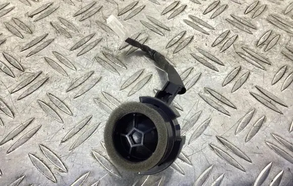 Lexus CT 200H Front door high frequency speaker 8616076040