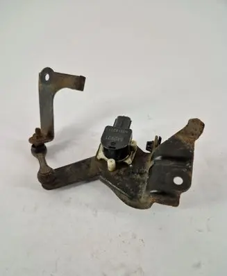 Mazda 3 III Front height sensor lever 6A2921