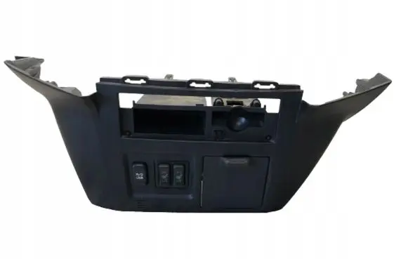 Mitsubishi Pajero Dashboard center trim panel 