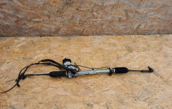 Volkswagen Polo Steering rack