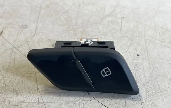 Audi Q7 4M Central locking switch button 4M0962107B