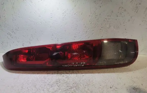 Nissan X-Trail T30 Rear/tail lights