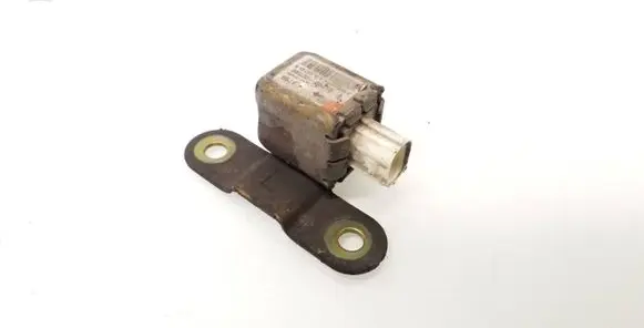 Suzuki Grand Vitara II Airbag deployment crash/impact sensor 3893065J10 035Y110285 W002T04171