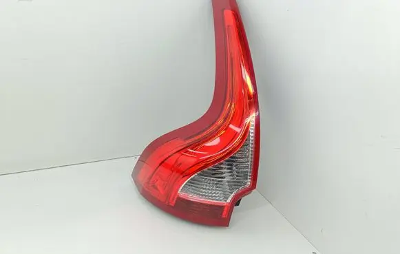 Volvo XC60 Rear/tail lights 31323034