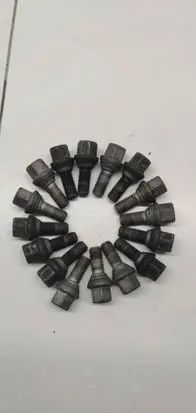 Renault Clio V Nuts/bolts 