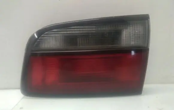 Mazda 626 Tailgate rear/tail lights R2267