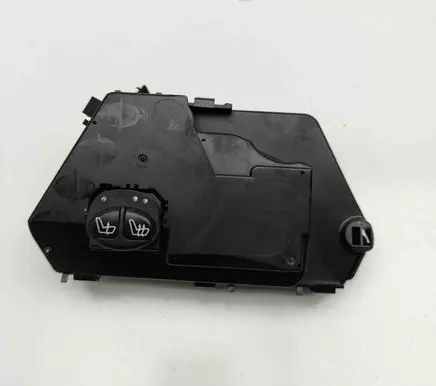 Mercedes-Benz S W220 Seat heating switch A2208210958