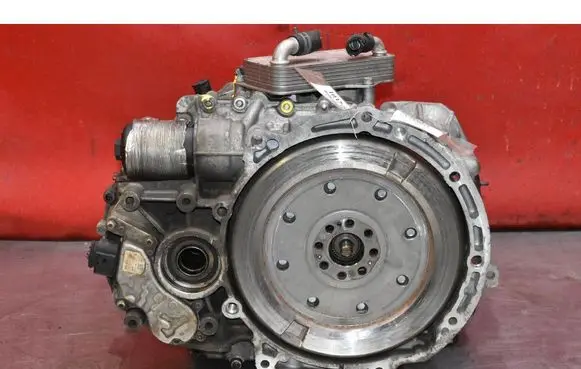 Volkswagen PASSAT B7 USA Manual 6 speed gearbox UAX