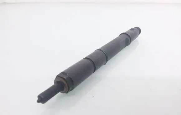 Audi A6 S6 C5 4B Fuel injector 059130201E 0432133836