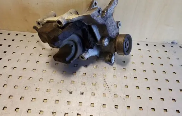 Hyundai Santa Fe Other engine bay part