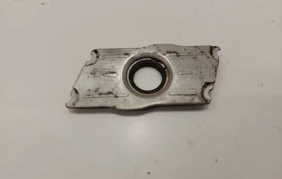 Audi A4 S4 B8 8K Fuel Injector clamp holder 03L103113
