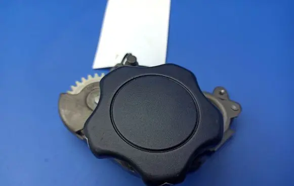 Mercedes-Benz S W140 Seat adjustment knob 1409100185