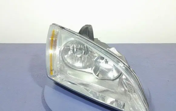 Ford Focus C-MAX Headlight/headlamp 4M5113W029AC