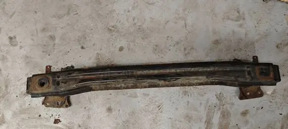 Volkswagen Touran I Front bumper support beam 
