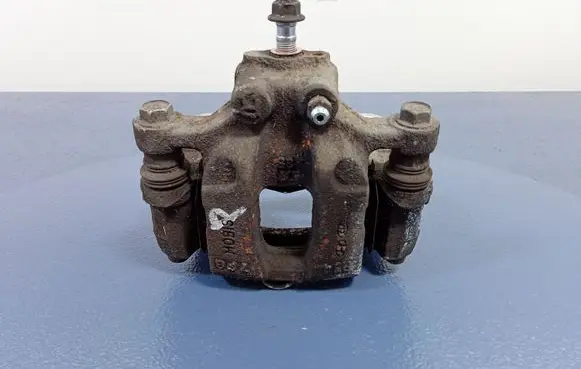 KIA Sportage Rear brake caliper