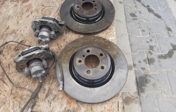 BMW 7 F01 F02 F03 F04 Brake discs and calipers set 34216786832 6786832