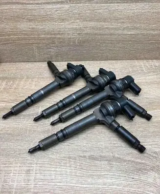 BMW 7 E65 E66 Fuel injector 0445110